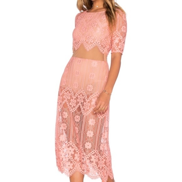 For Love And Lemons Dresses & Skirts - For Love and Lemons Peach/Pink Lace Midi Dress